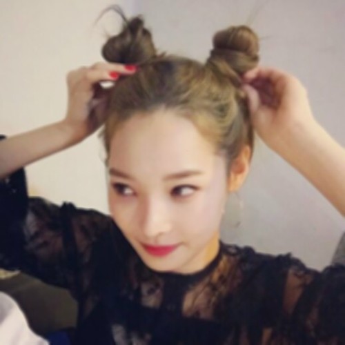 ♡ jiwoo, somin (kard) icons ♡ — like/reblog and © kimsojungz on twitter.