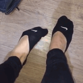 manspedsocklover: anklesocksbestsocks: Hey everyone! A special treat directly from the feet herself 