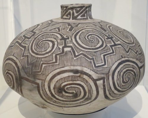 Anasazi water jar (olla) from the southwestern United States.  Artist unknown; ca. 1100-1250.  Now i