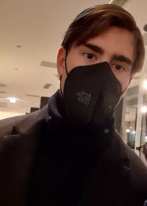 Hes So.... UGHHHHHHH AHHHHHHH