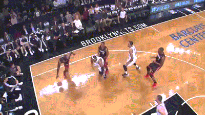 silymarin:  James to Bosh LeBron James drives baseline and skips a pass to Chris