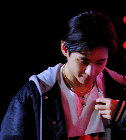 231014 VICNIC: Slow Dancing (Cautious Clay Remix) - Taehyung