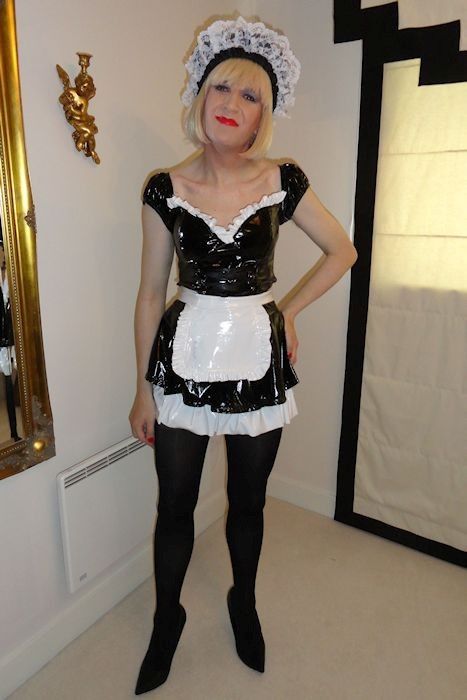 plumeti-and-sex:Who run the world ? strapon bendover strap-on pegging pegged