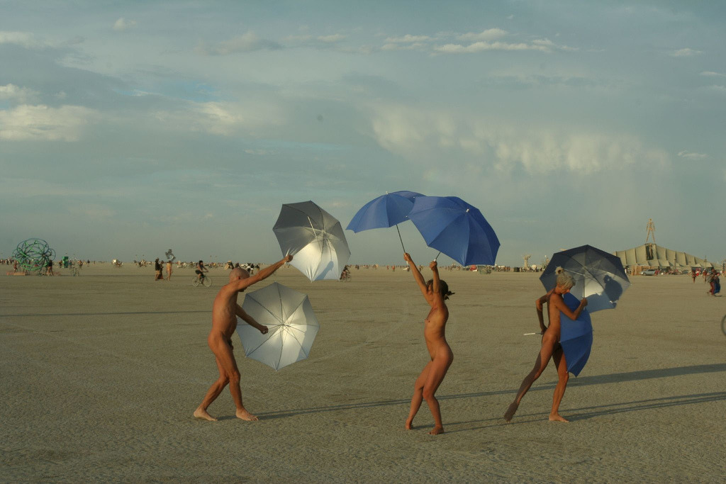 nakedriders:  burning man 