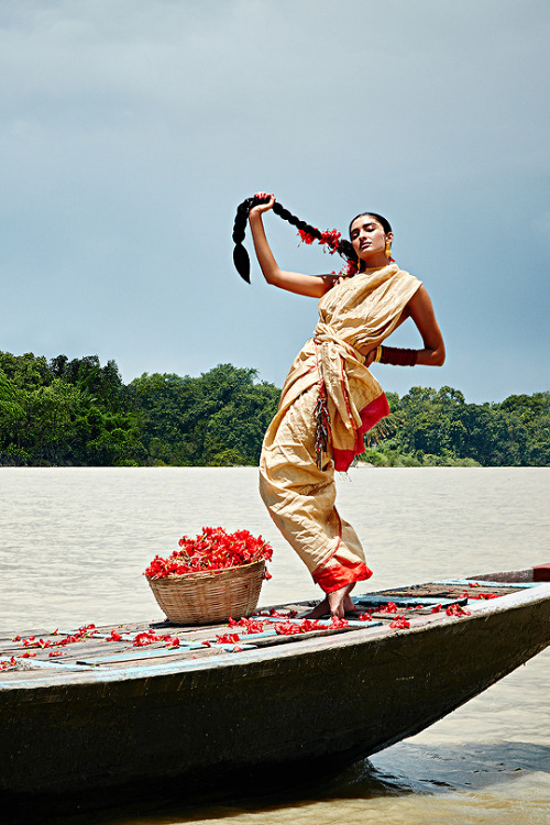 Brides Today August 2018 - Special Kolkata SupplementPhotography: Arjun MarkHMUA: Abhijit ChandaMode