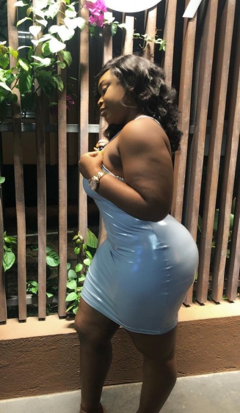 kingjazziedad:  DeliciouslySexy. Curvy. BigBootiDelicious Mami. Ms Abena ‘Delish’ Olives ❤️💛💙