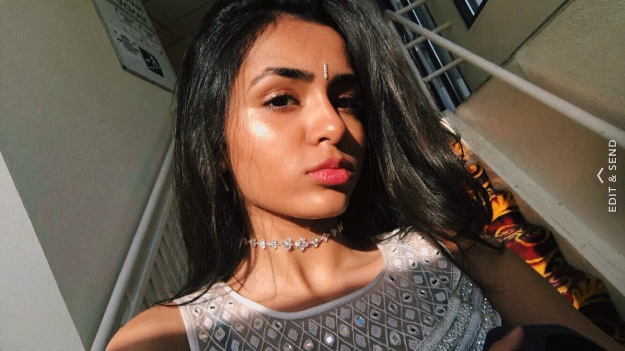 ugxhrad:
“Desi 🌹
”