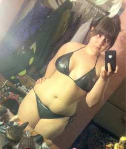 Loveallchubbygirls:  A Little Nervous, Just Saying Hello :3 Http://I-Hate-My-Login.tumblr.com/