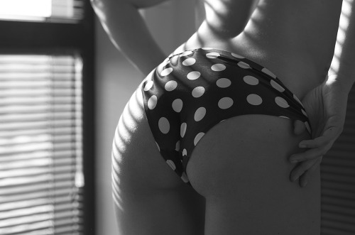 imickeyd: polka dots / Ziccurate