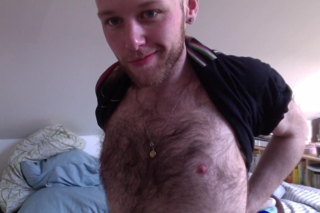 mathewparkin:  Going to sunbathe. 