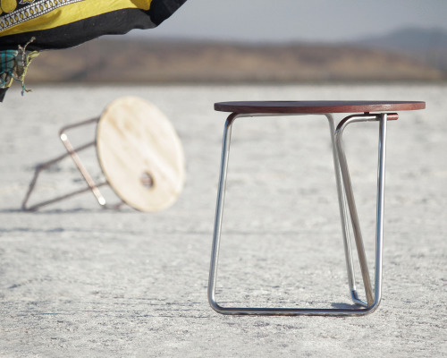 www.andrewsimeoni.com The 20 stools are constructed with two simple elements, a wooden top and a sin