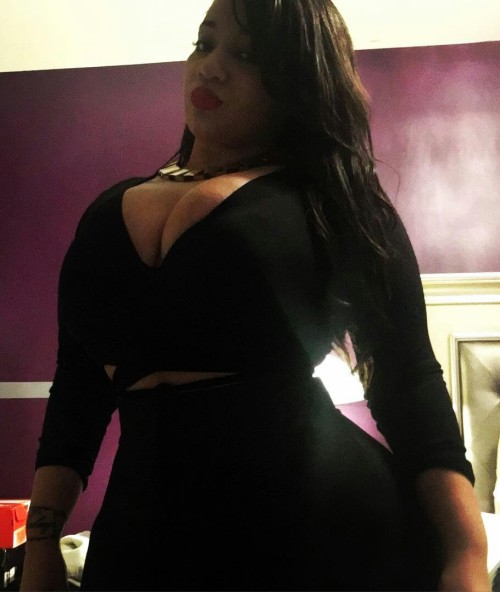 daglowshop:  @CurvyRedbone15 #MYTYPE  adult photos