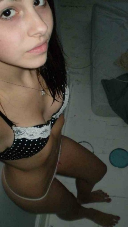 Amateur Teens, MILF's, And Wives - It's All Here!