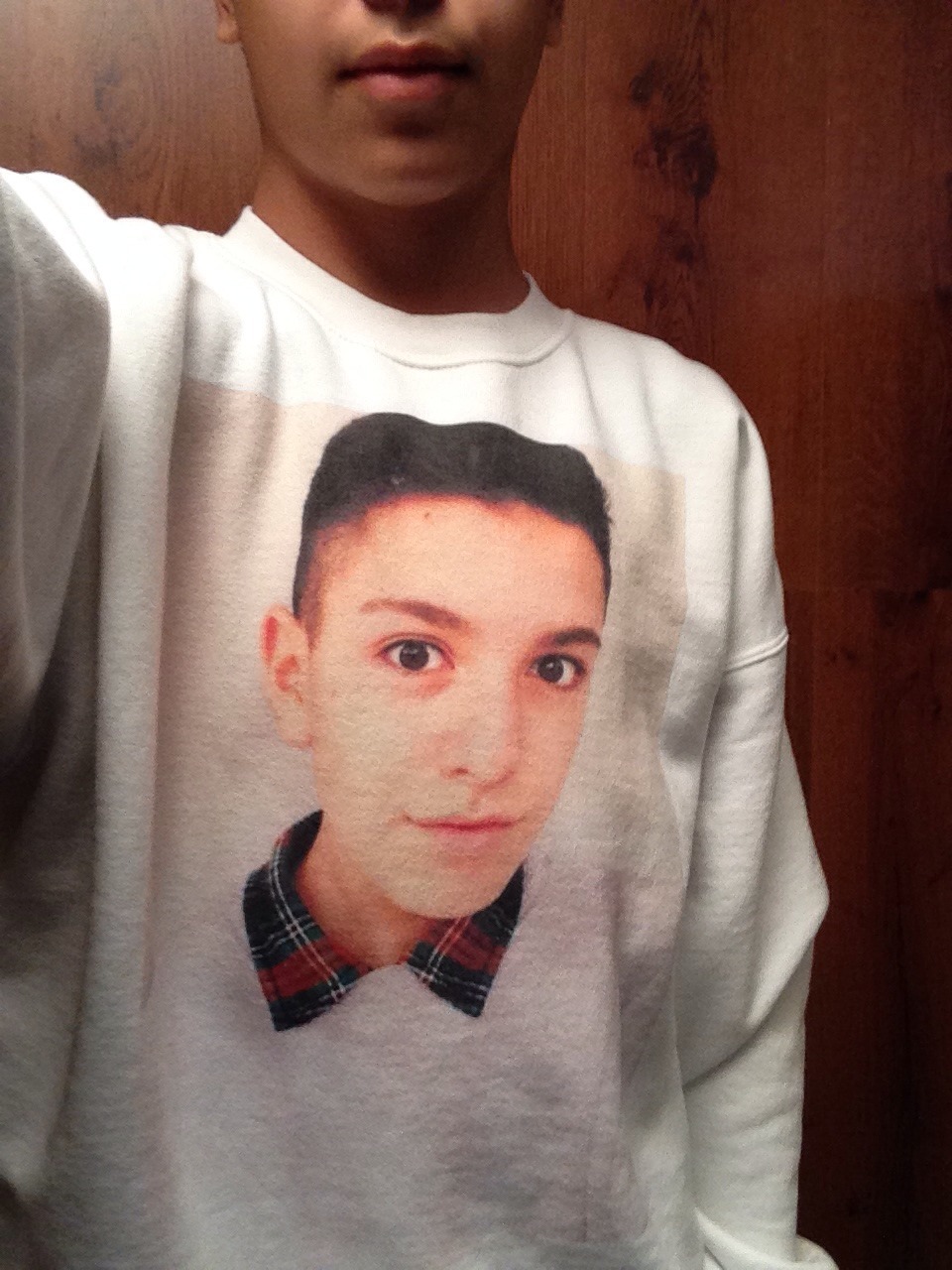 lohanthony:  iwilltwerk4you:  so I have this lohanthony sweater that’s so adorable,