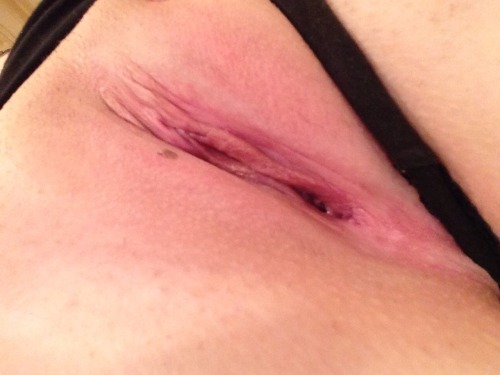 lunaslovelypanties:  Good night (;