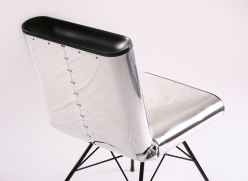 Plee chair Limited by Shiny Hammer. (via Plee chair Limited : Shiny Hammer)