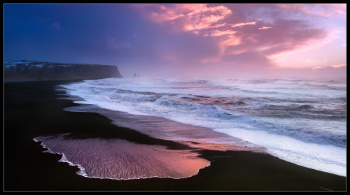 Vík and its black sand beach Reynisdrangar and the roaring north Atlantic ocean by Виктория Роготнев