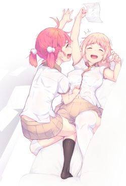 wholesomeyuri: ✧･ﾟ: *✧ Rolling On The Floor Laughing ✧ *:･ﾟ✧  ♡ Original Characters ♡ ☆ Source ☆ : pixiv .｡*ﾟ+.*.｡ Art by Dev ｡.*.+*ﾟ｡.  ♥*♡+:｡.｡ check out r/wholesomeyuri for more wholesome yuri goodness ~