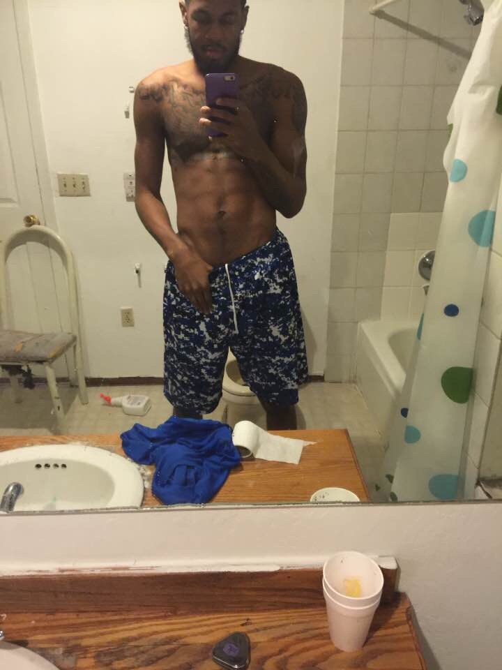 Please follow:1.http://nudeselfshots-blackmen.tumblr.com/2.http://gayhornythingz.tumblr.com/3.http://nudeselfshotsofmen.tumblr.com/