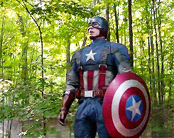 chriisevanss:Happy Birthday Steve Rogers! (July 4th,1918)