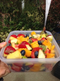 earth&ndash;eater:  pineapple, mango, strawberry, blueberry, kiwi, green apple