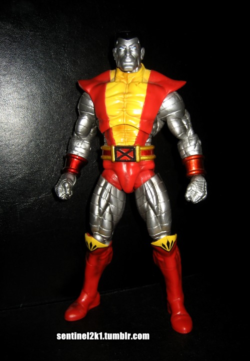 Marvel Select: ColossusThe design of this Marvel Select figure really takes me back to the 90s’ when