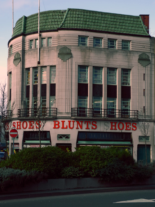 scavengedluxury - Shoes, Blunts, Hoes. Leicester, February 2017.