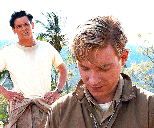 Jack O'Connell & Domhnall Gleesonin Unbroken (2014)