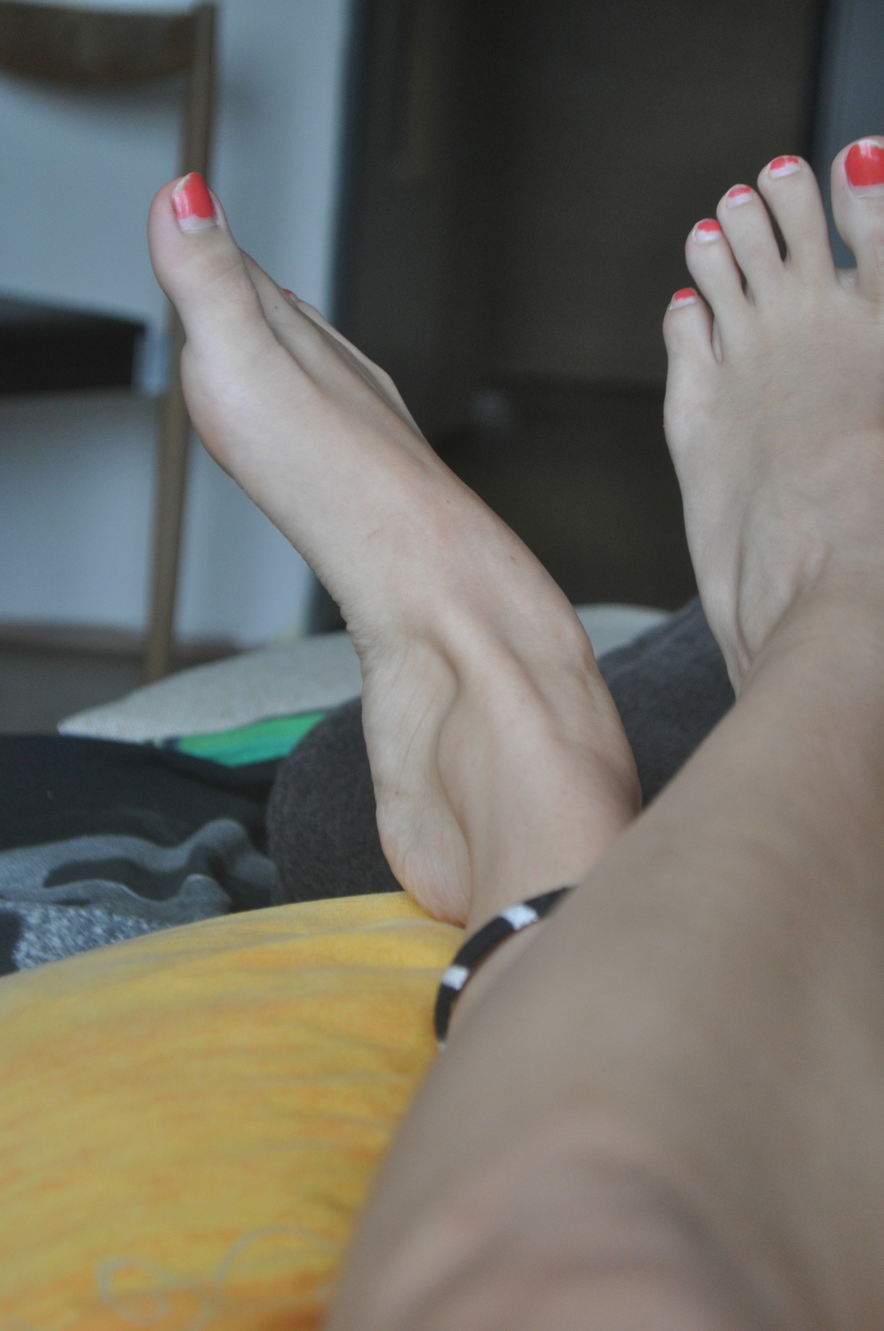 vikifeet:Love them long and slim :) 