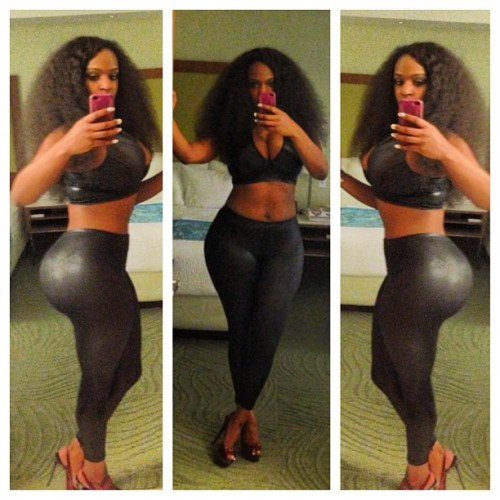 booty-boobs-booches:  MS DAMN