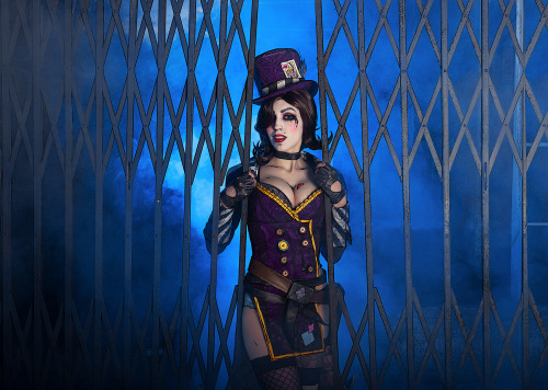 Mad Moxxi from Borderlands 2 Cosplayer: Daria Rooz [DA /WC / IN&n