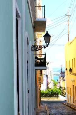la-cremita-de-tu-oreo:  San Juan, Puerto Rico.