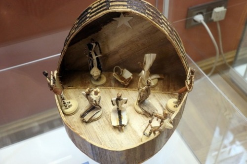 weirdpolis:Nativity scenes from around the World. Collected by Jesuits. Link to the museum of Jesuit