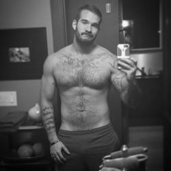 Hairy Men Heaven