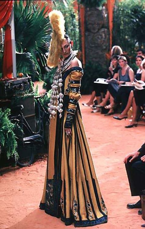 johngallianotheking: John Galliano for Christian Dior Haute Couture, 1998.  Renaissance epoch inspir