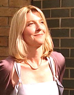 scrangepants: eve-granger:Jemma Redgrave as Sophie Wall in Waking the Dead: Mask of Sanity She is th