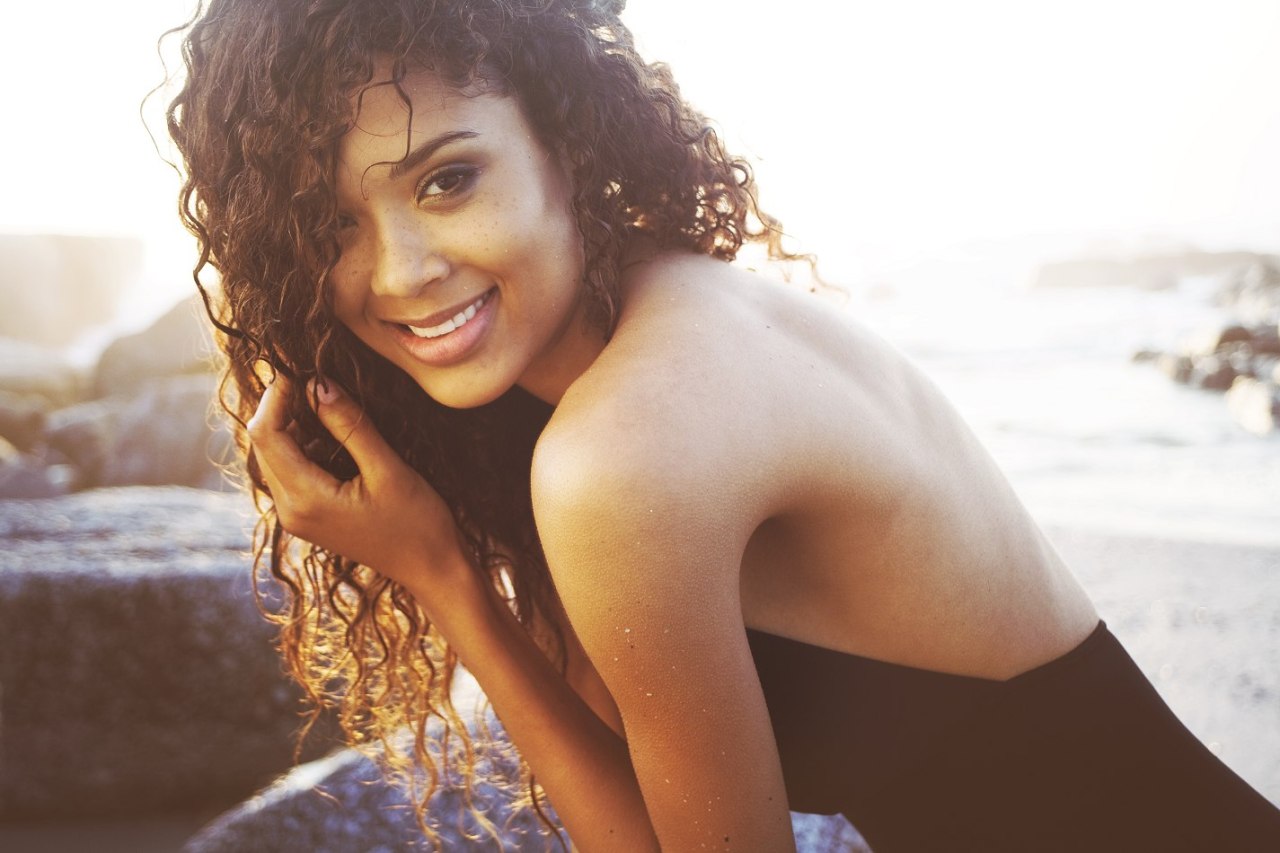 jaiking:  Follow me at http://jaiking.tumblr.com/ You’ll be glad you did.