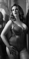 fabulously-feminine: