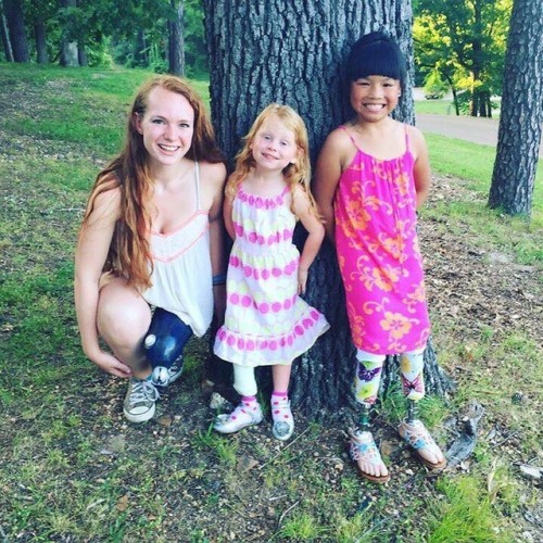 4lessiseverything: New generation  (via TumbleOn) So sweetie