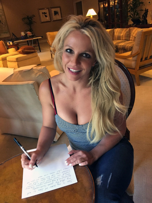 hoebutmadefashion:taurusqueer:slaveney:Britney’s Love Letter to the LGBTQ community “This is my lett