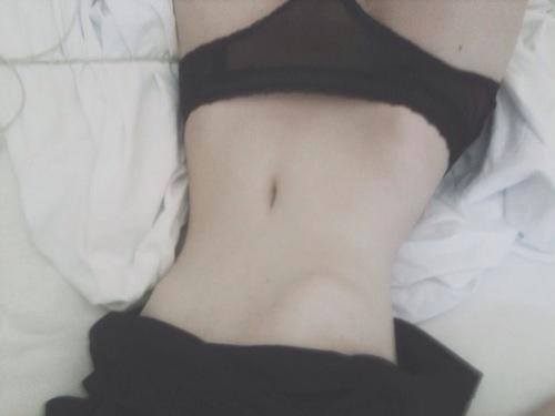 𝒜𝓂𝒷𝒶𝓇.