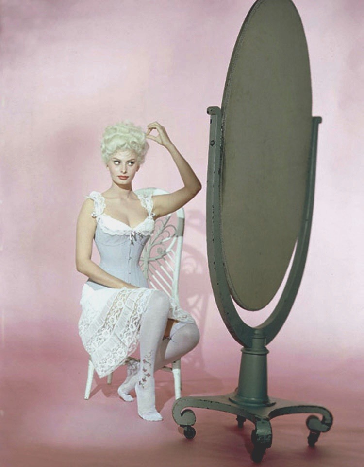 jeanjeanie61: Sophia Loren Blonde http://kinodivas.ru 