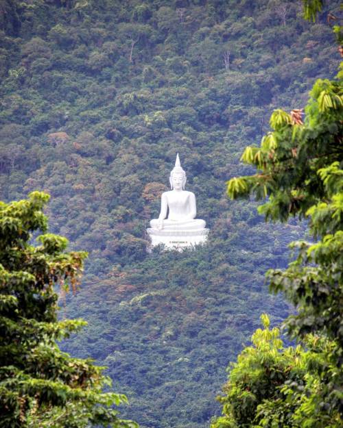 evanjohnguerra:  Wat Thep Phitak Punnaram. Pak Chong. #thailand (at Wat Thep Phithak Punnaram)