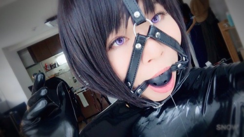 lovewellwhipwell:Deliciousness from Rig@ラバー欲上昇中’s Twatter.