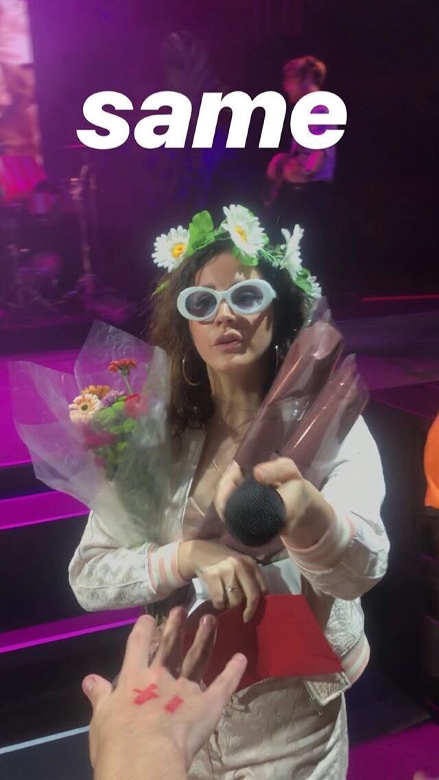 pinupgalore-lanadelrey:  Lana Del Rey in Australia 