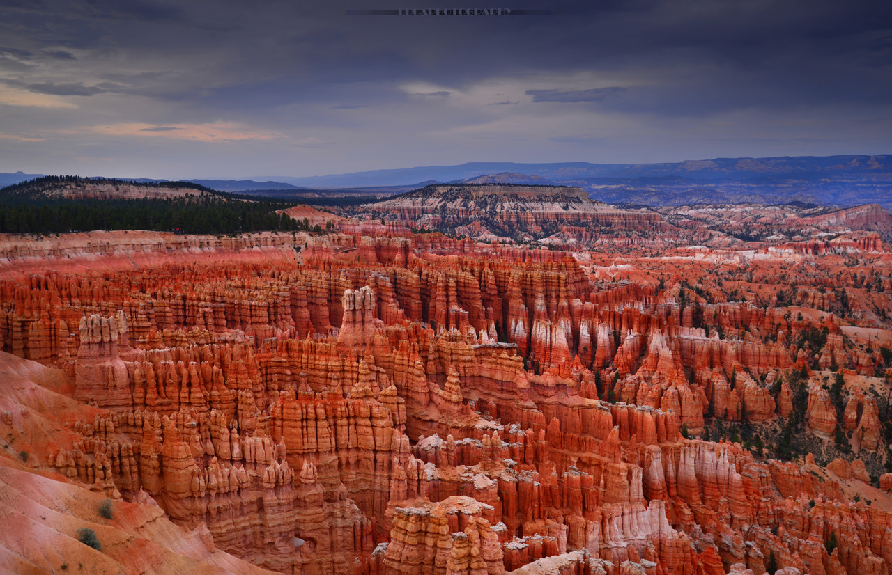 kas-e:Last light at Bryce.