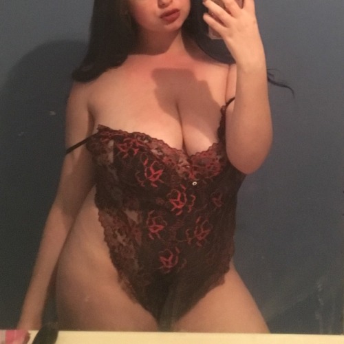 bloatedbbygirl:Vintage 90s lingerie is the cutest🌹🌹