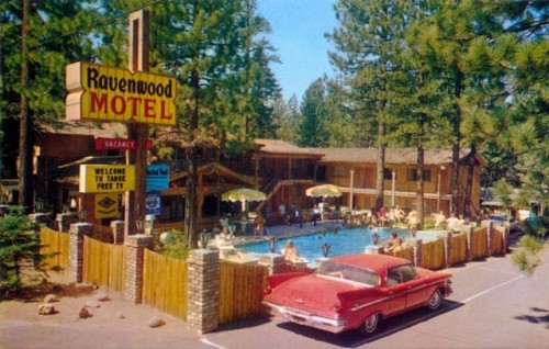 postcardtimemachine:Ravenwood Motel in South Lake Tahoe, California