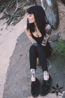 hannahrayninja:  Hannah Pixie for TUK footwear