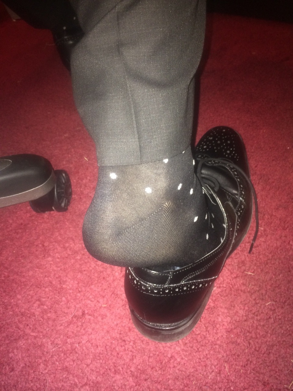 sniffingsocks:  isockittome:  grsx72:  New Dapper Classics OTCs, Black with grey